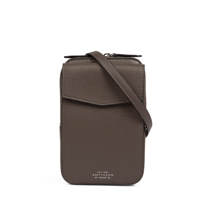 Crossbody Pouch in Ludlow